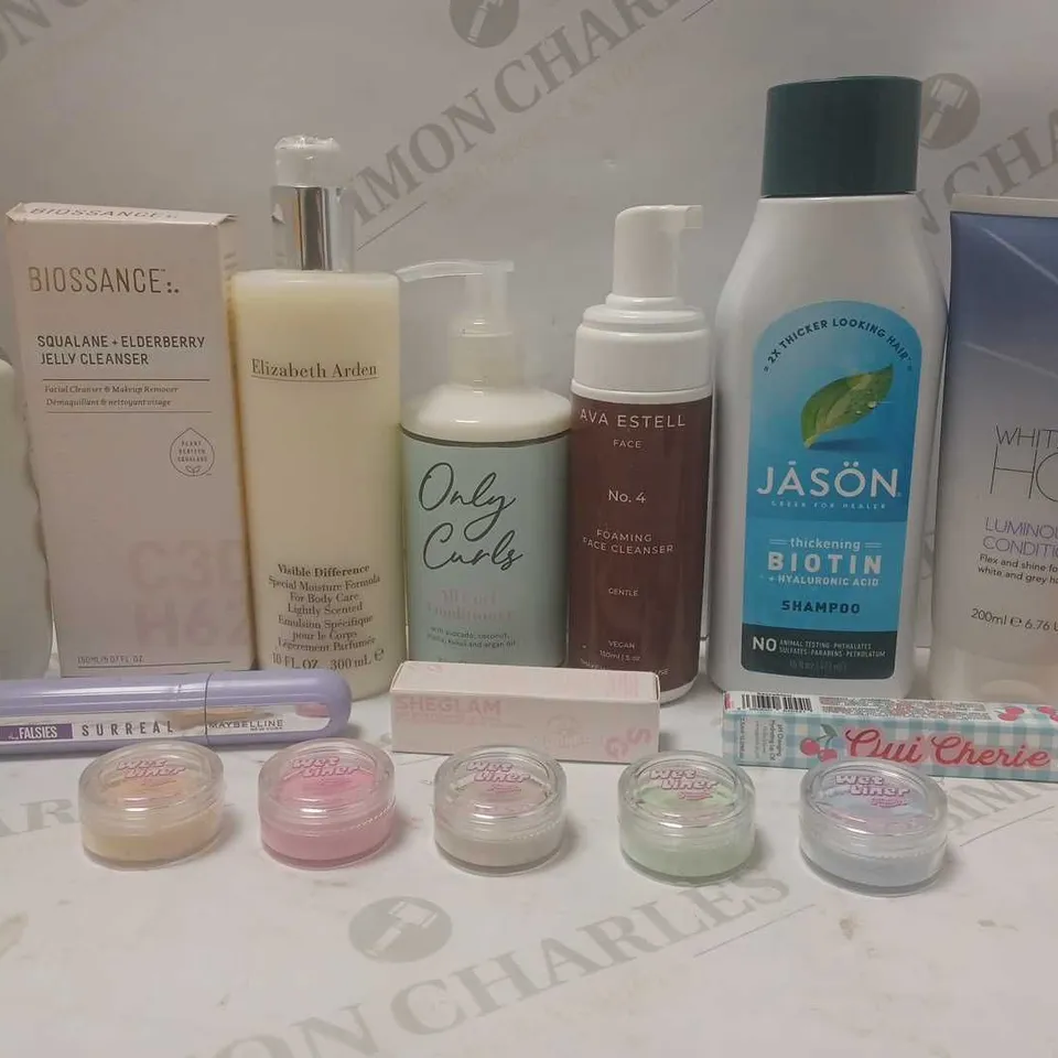 LOT OF APPROX 12 ASSORTED BEAUTY PRODUCTS TO INCLUDE BIOSSANCE JELLY CLEANSER, ONLY CURLS CONDITIONER, BENEFIT BROW SETTER, ETC 