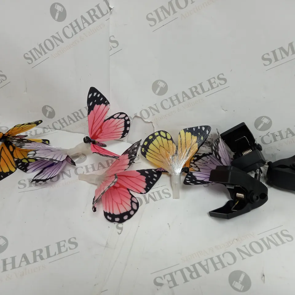 LUXFORM SOLAR 6-SET FIBER BUTTERFLY WITH CLIP 