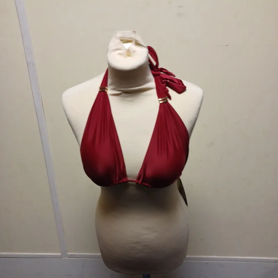 LOT OF 4 BRAS TO INCLUDE NIKE RIVAL PLUS SIZE BRA, VIX GOLD FINISH BURGENDY BRA, AND UK 34DD WONDERBRA ETC. 