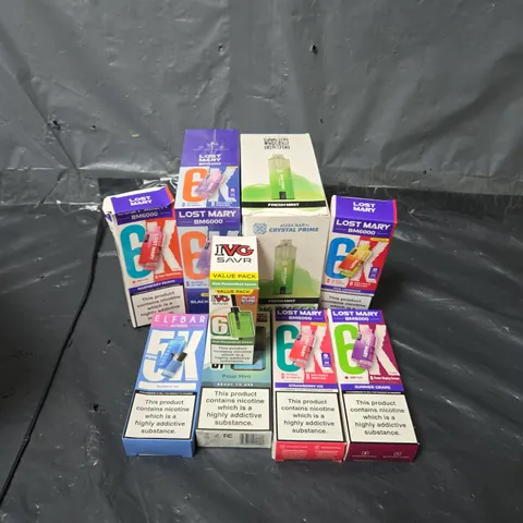 APPROXIMATELY 18 ASSORTED E-CIGARETTE & VAPING ITEMS IN VARIOUS BRANDS TO INCLUDE LOST MARY BM6000, AURA BAR BY CRYSTAL PRIME, ELFBAR AF5000, ETC - COLLECTION ONLY