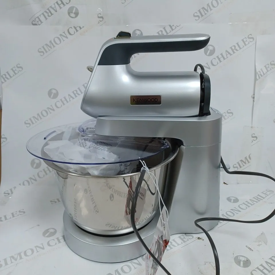 BOXED KENWOOD CHEFETTE HAND MIXER