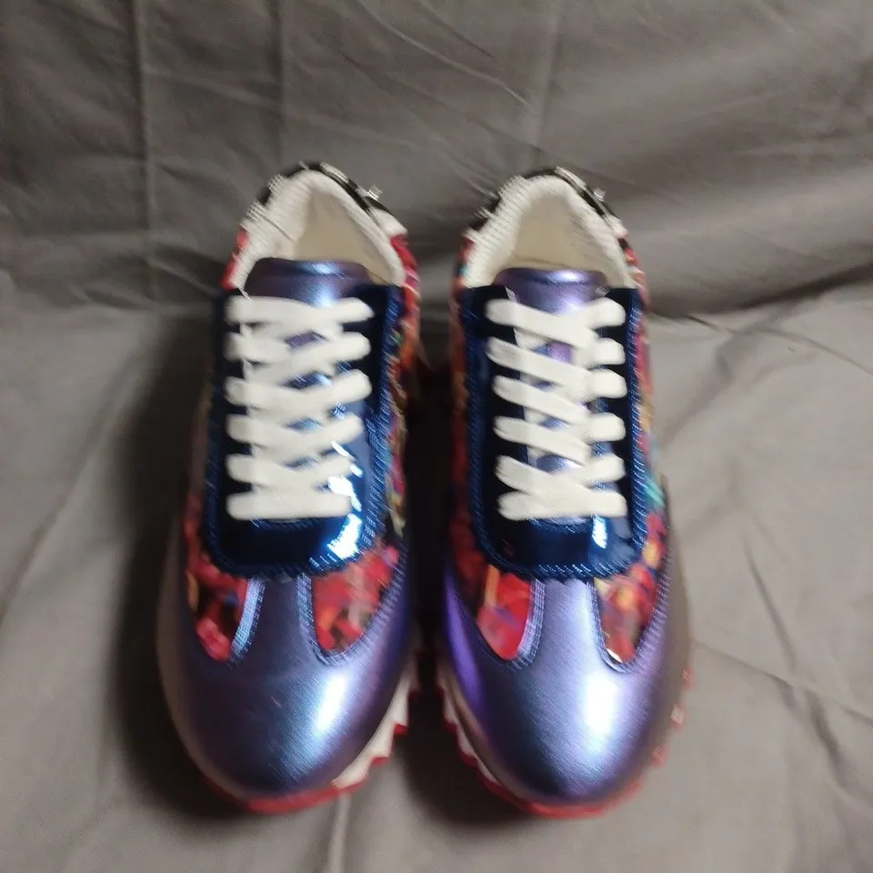BAGGED PAIR OF CHRISTAN LOUBOUTIN DONNA LEATHER TRAINERS - SIZE 42 