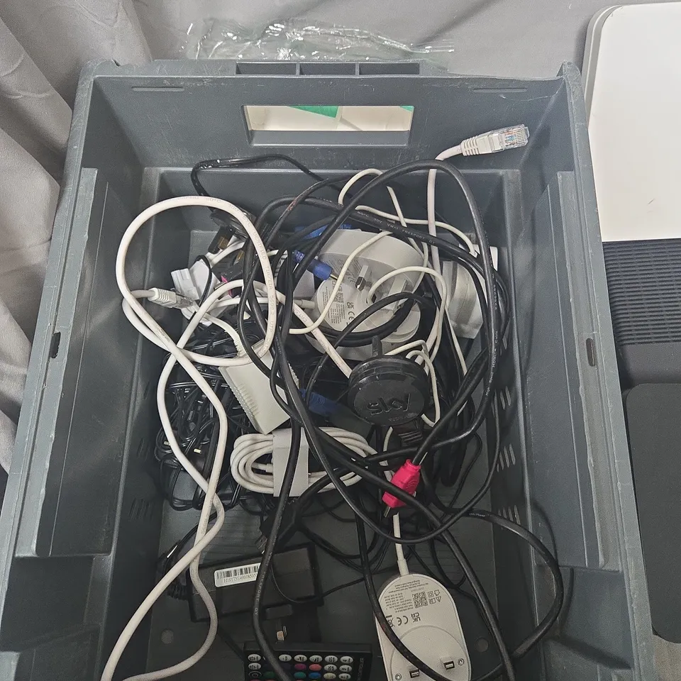 APPROXIMATELY 25 ASSORTED ELECTRICAL ITEMS TO INCLUDE SKY TV REMOTES, WIFI ROUTERS, CABLES.