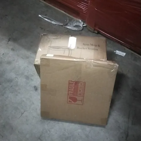 PALLET OF ASSORTED ITEMS INCLUDING- WALL ROUND MIRROR, SPIN MOP & BUCKET SYSTEM