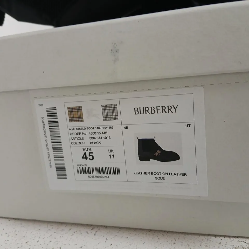 BURBERRY LEATHER BOOT, BLACK, UK 11 (EU 45) – LEATHER SOLE