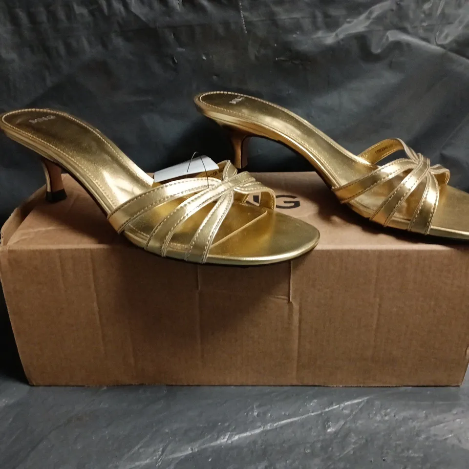 BOXED PAIR OF MNG OPEN TOE LOW HEEL SANDALS IN METALLIC GOLD SIZE EU 38