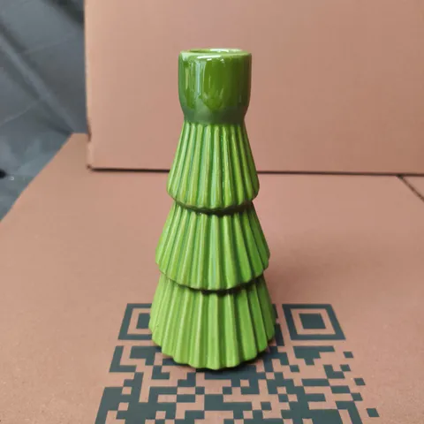 GISELA GRAHAM LONDON - BOX OF 8 CHRISTMAS TREE SHAPED CERAMIC CANDLE HOLDERS