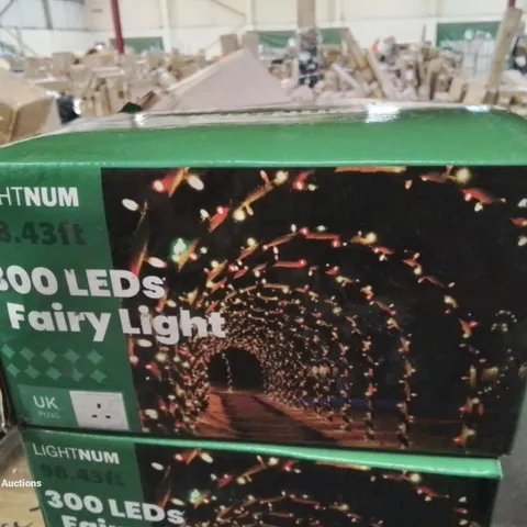 BOXED 300 FAIRY LIGHTS SET.