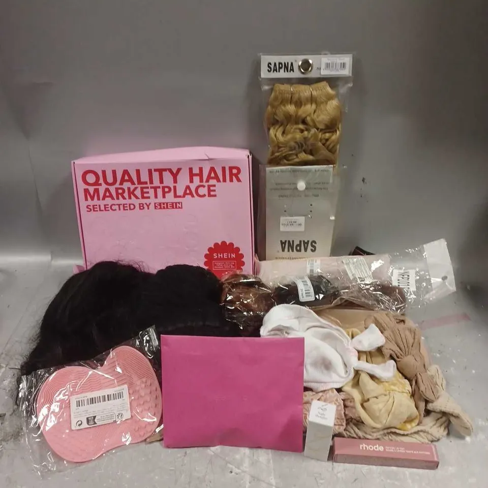 APPROXIMATELY 20 ASSORTED COSMETIC ITEMS TO INCLUDE - WIGS & HAIR EXTENSIONS - RHODE PEPTIDE LIP TINT - ESTRID RAZER - ETC