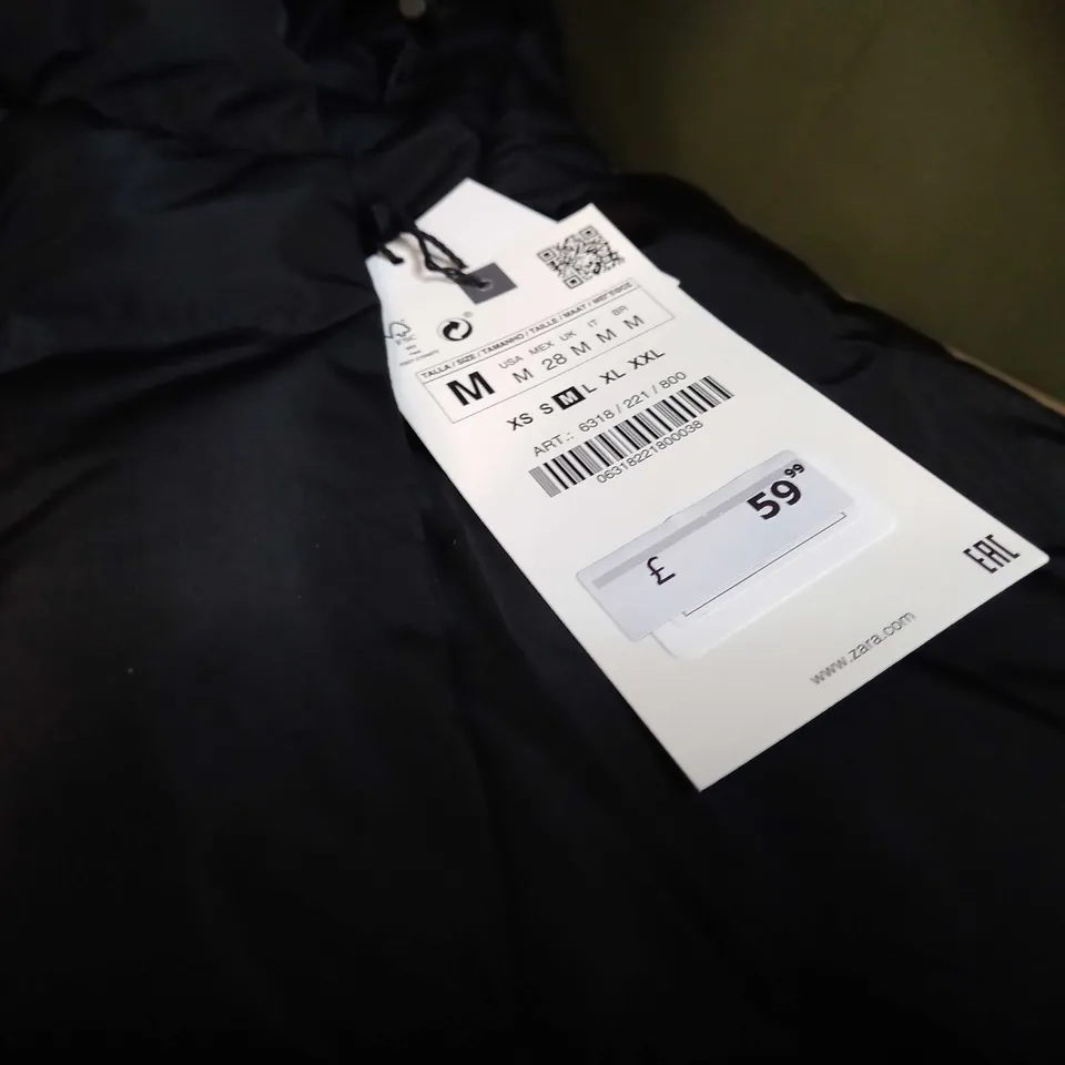 ZARA BLACK PADDED/HOODED WINTER JACKET - MEDIUM