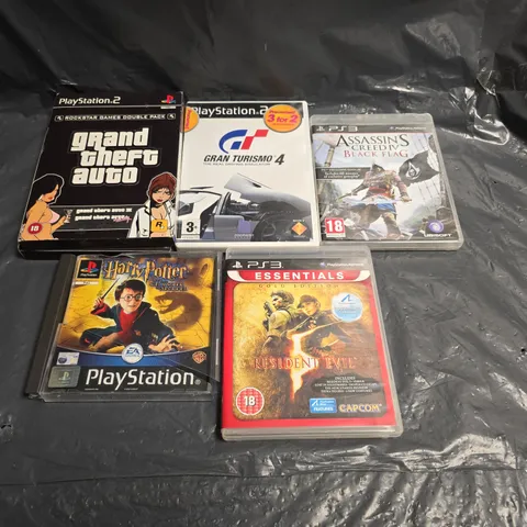 FIVE ASSORTED PLAYSTATION GAMES ACROSS VARIOUS GENERATION OF CONSOLES TO INCLUDE; RESIDENT EVIL, HARRY POTTER CHAMBER OF SECRETS(DAMAGED BOX), ASSASSINS CREED IV BLACK FLAG, GRAN TURISMO 4 AND GRAND T