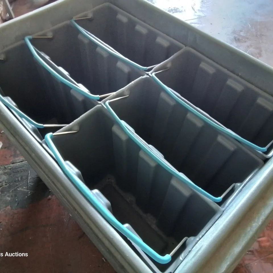 FOLLETTS ICE TROLLEY 