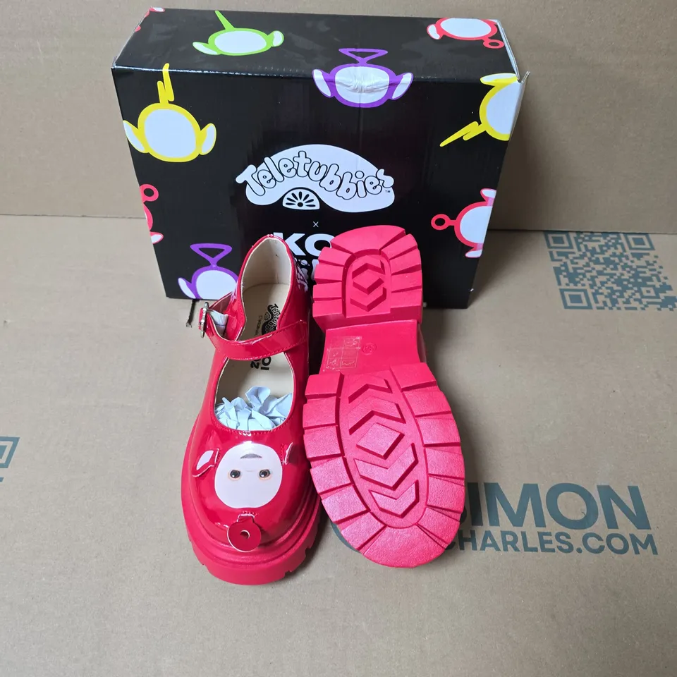 BOXED PAIR OF KOI PO TELETUBBIES KIDZ MARY JANES  - UK KIDS SIZE 2 
