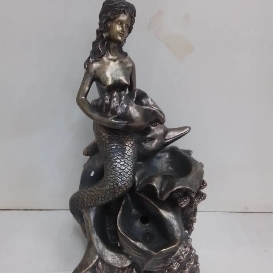 BOXED LED MERMAID FOUNTAIN 
