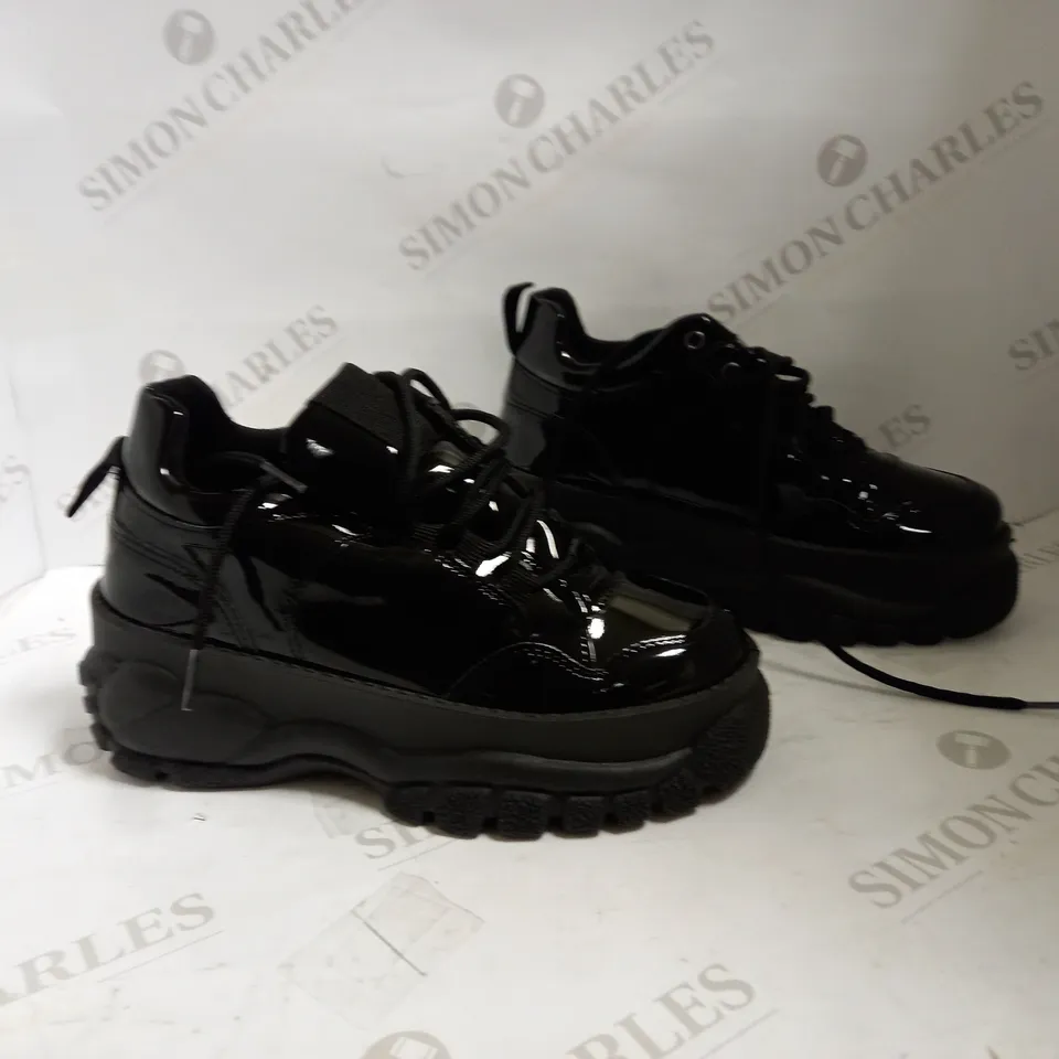 ASOS DESIGN PAVLOVA CHUNKY HIGH HEELED SHOES - BLACK SIZE UK 5 