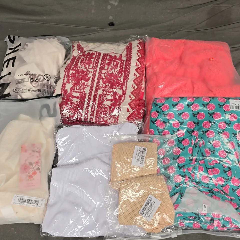 LARGE QUANTITY OF ASSORTED BAGGED CLOTHING ITEMS