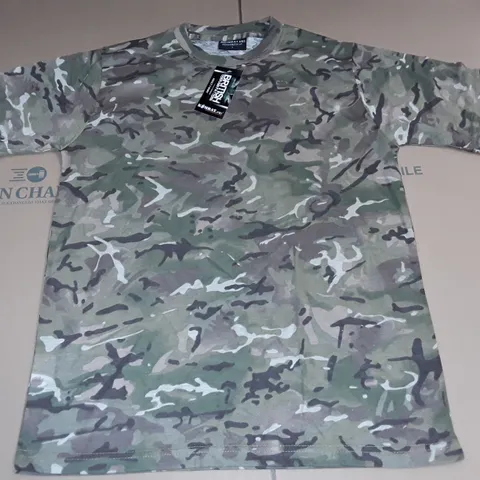 KOMBAT LARGE CAMO T-SHIRT