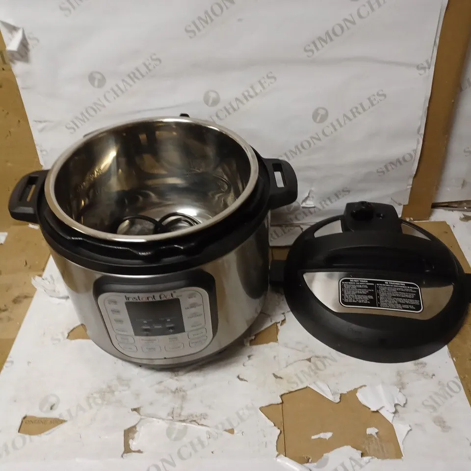 INSTANT POT DUO SMART PRESSURE COOKER