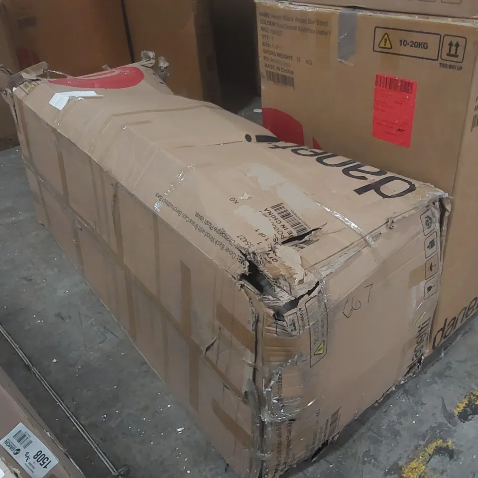 BOXED DANETTI CLOVER CHAMPAGNE VELVET BENCH WITHOUT BACKREST