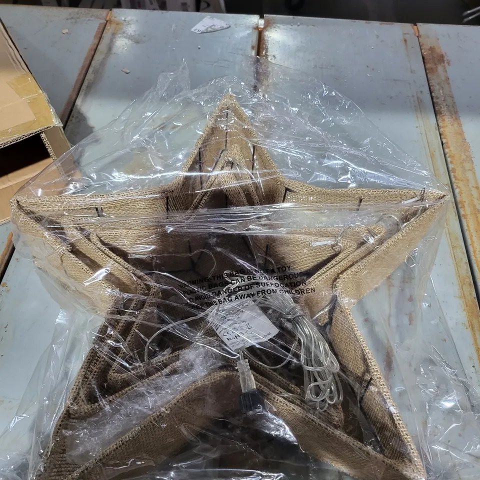 STAR LIGHTS HESSIAN EFFECT RRP £44.99