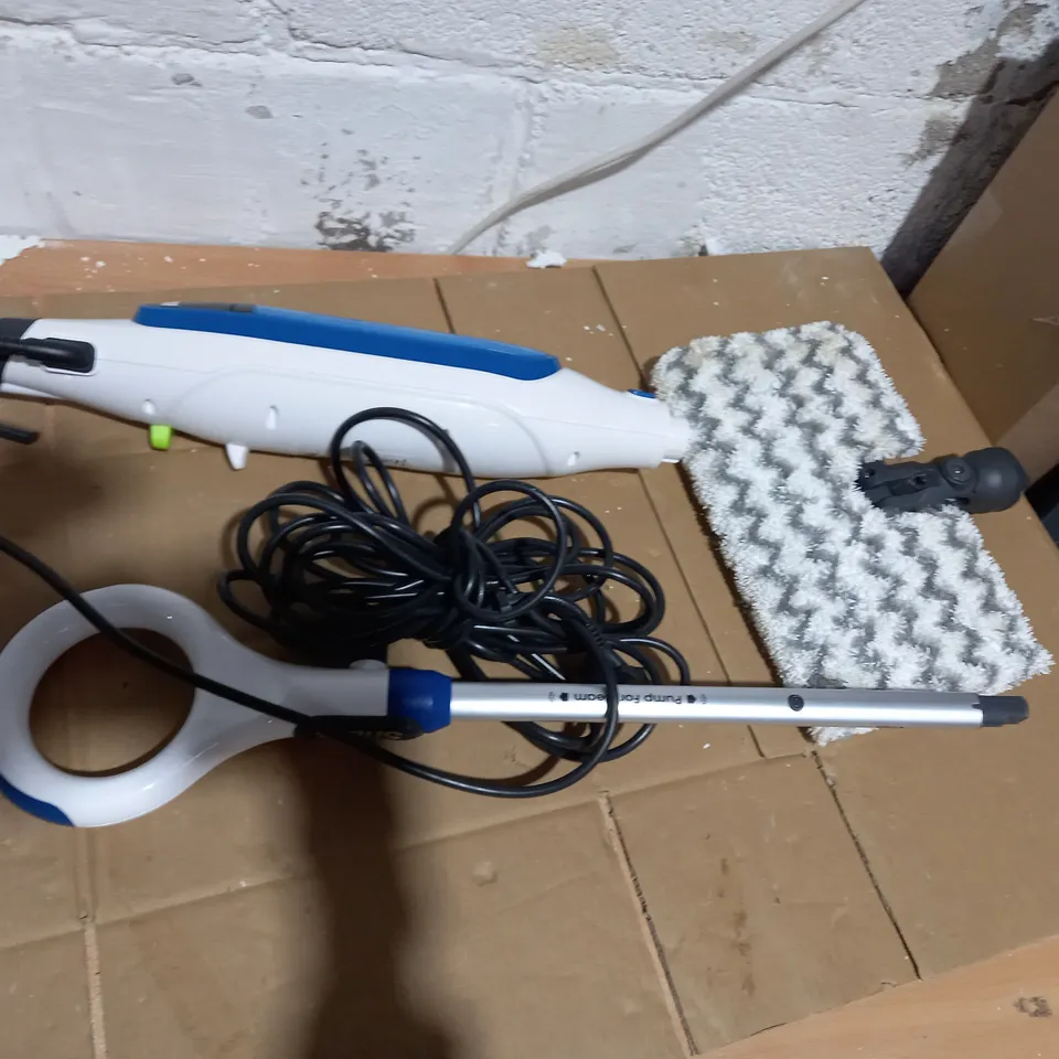SHARK KLIK AND FLIP STEAM MOP