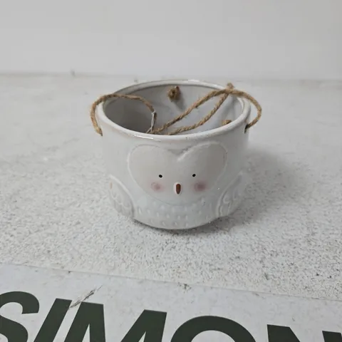 SASS & BELLE OLIVIA OWL HANGING PLANTER – WHITE CERAMIC WITH JUTE ROPE