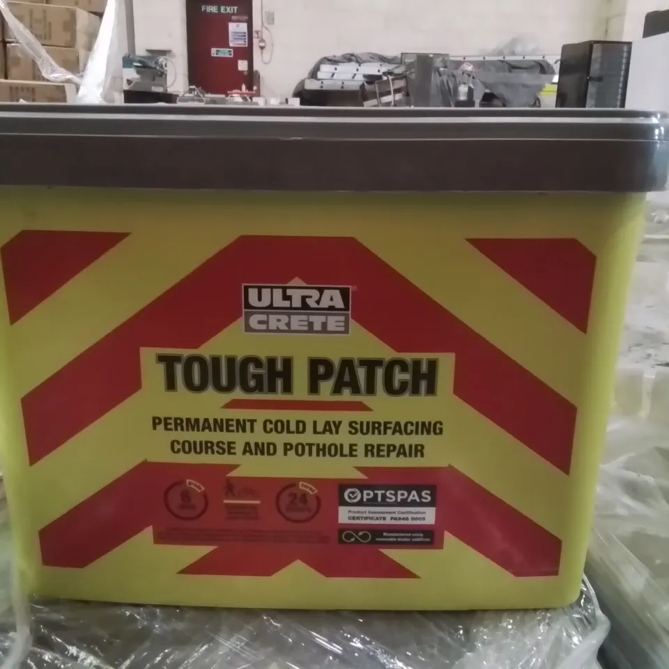 PALLET OF ULTRACRETE TOUGH PATCH POTHOLES REPAIR APPROXIMATELY 30 //EXPIRY DATE 18.05.25 26KG PER CASE