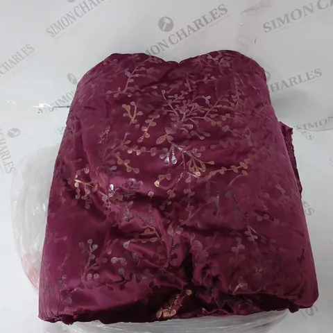 COZEE HOME OMBRE FLOWER 3 PIECE VELVET DUVET SET IN SHIRAZ WINEDOUBLE