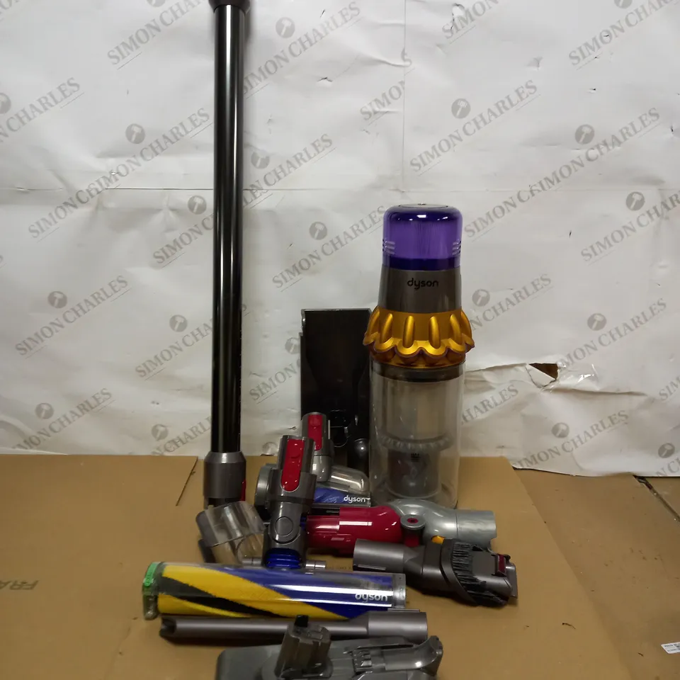 DYSON V15 DETECT ABSOLUTE VACCUUM