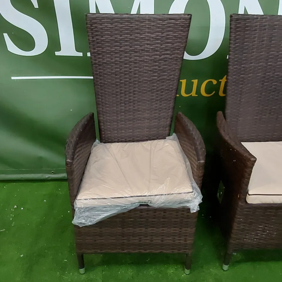 4 X DESIGNER MANUAL RECLINER GARDEN CHAIRS IN CHOCOLATE MIX RATTAN WITH CUSHIONS 