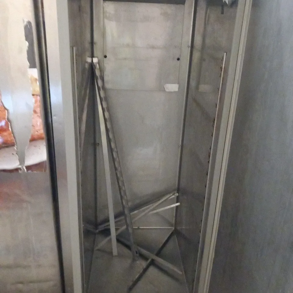 STAINLESS STEEL TALL REFRIGERATED UNIT