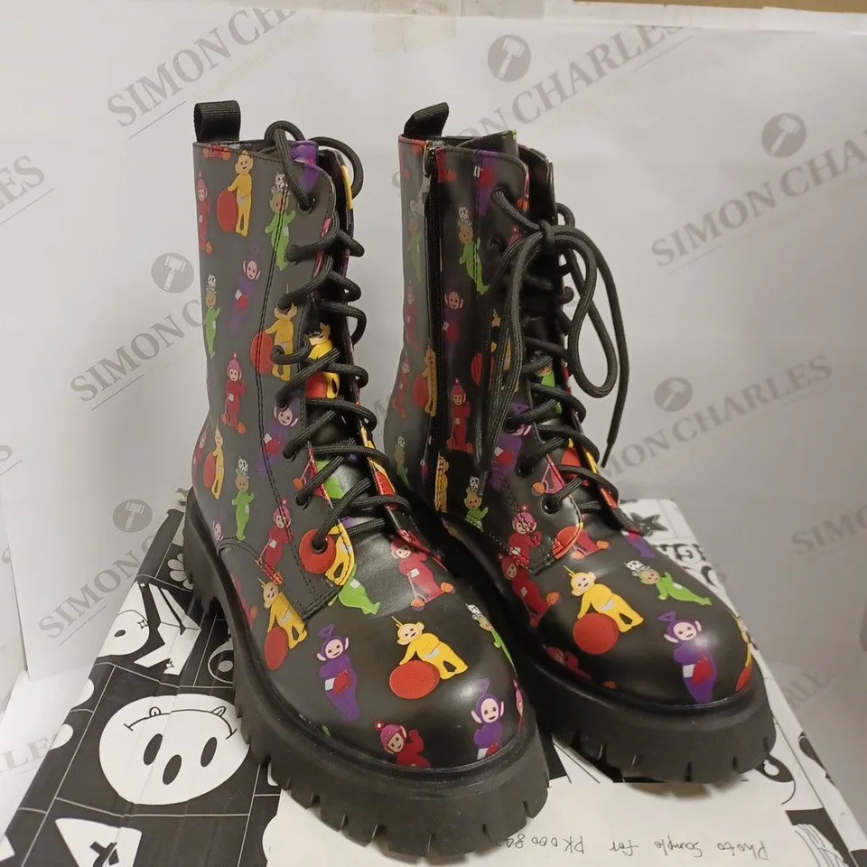 KOI VEGAN TELETUBBIES SUPERDROME MILITARY BOOTS - SIZE 6