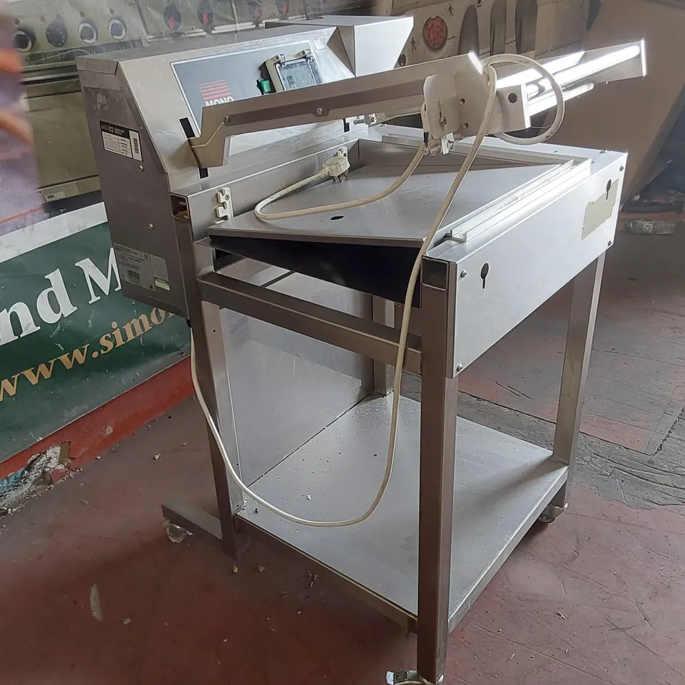 MONO EQUIPMENT FG480-A01 COMMERCIAL L SEALER