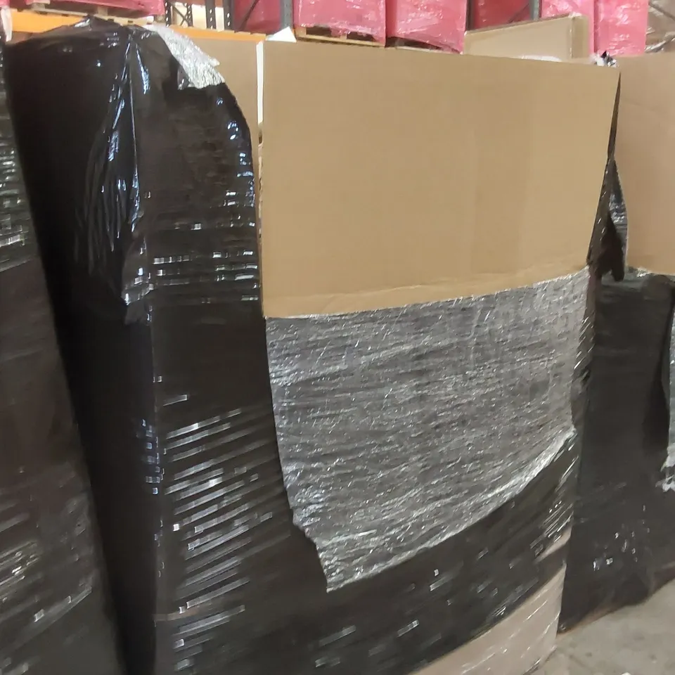 PALLET OF ASSORTED ITEMS INCLUDING: POT STAND, HEDGE SHEARS, COOLING WEDGE PILLOWS, CUSHION ECT