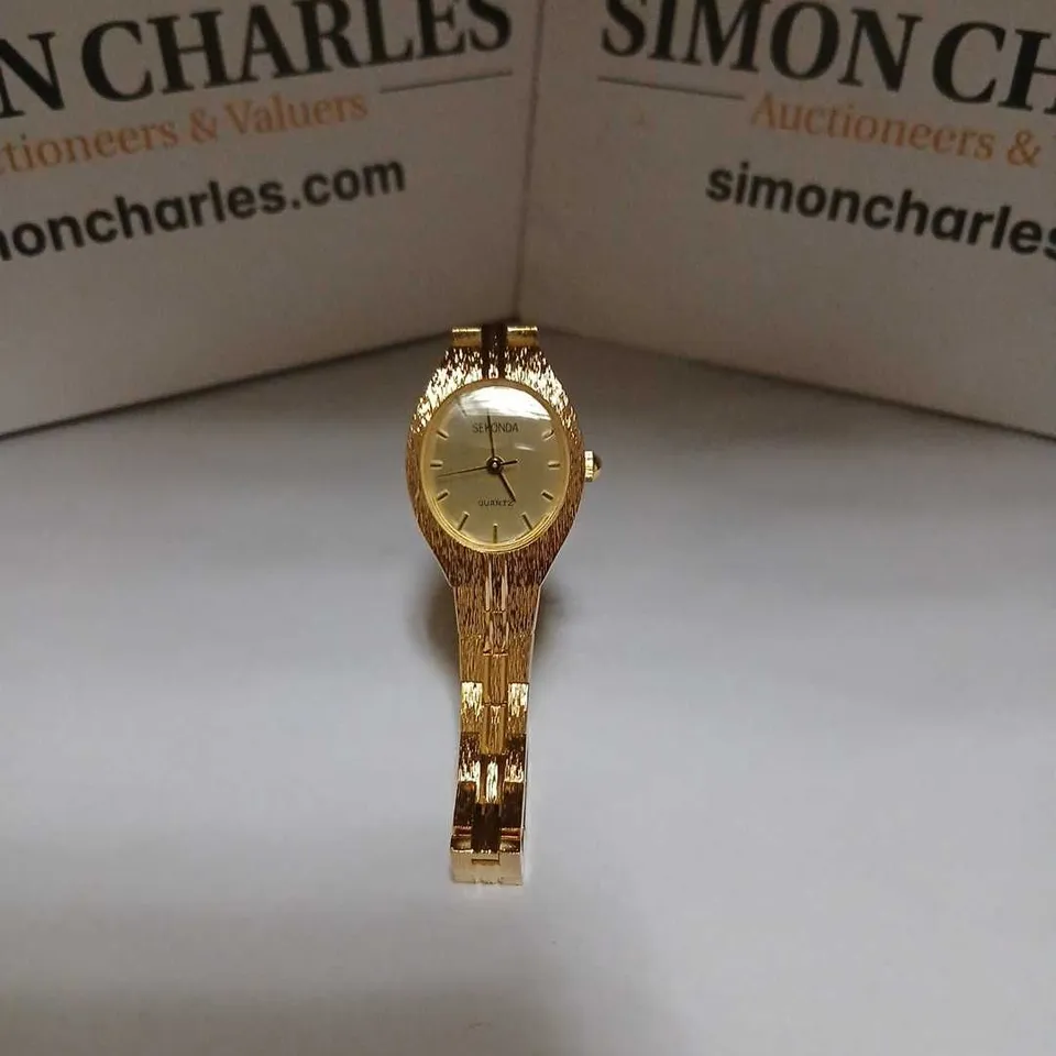 SEKONDA GOLD-TONE BRACELET WRISTWATCH – QUARTZ MOVEMENT 