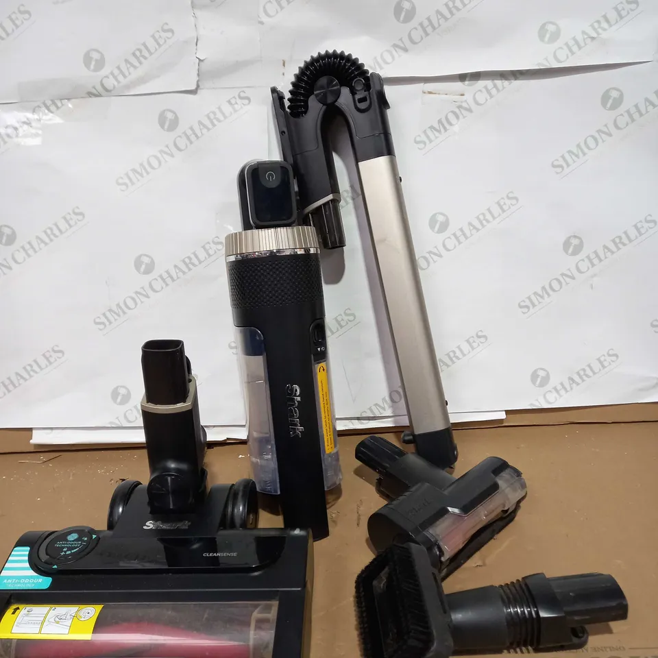 SHARK CORDLESS STICK VACUUM CLEANER PET PRO MODEL