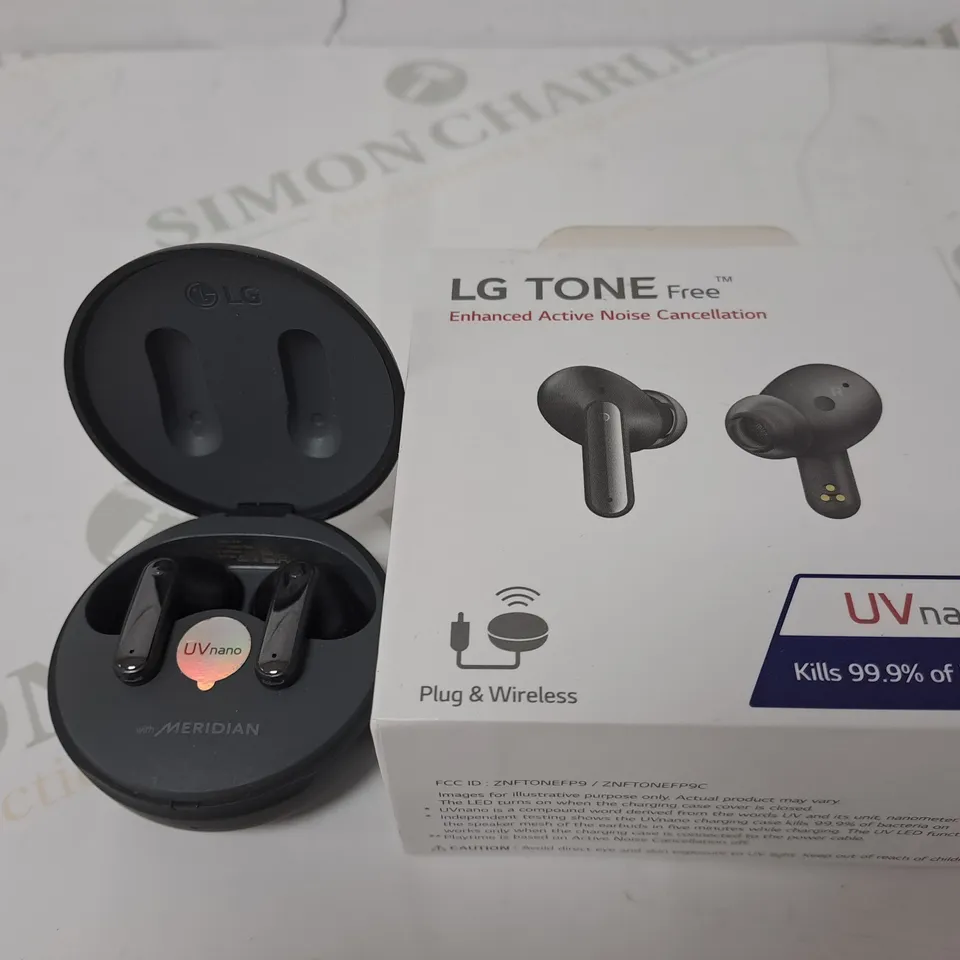 LG TONE free ENHANCED ACTIVE NOISE CANCELLATION UV NANO