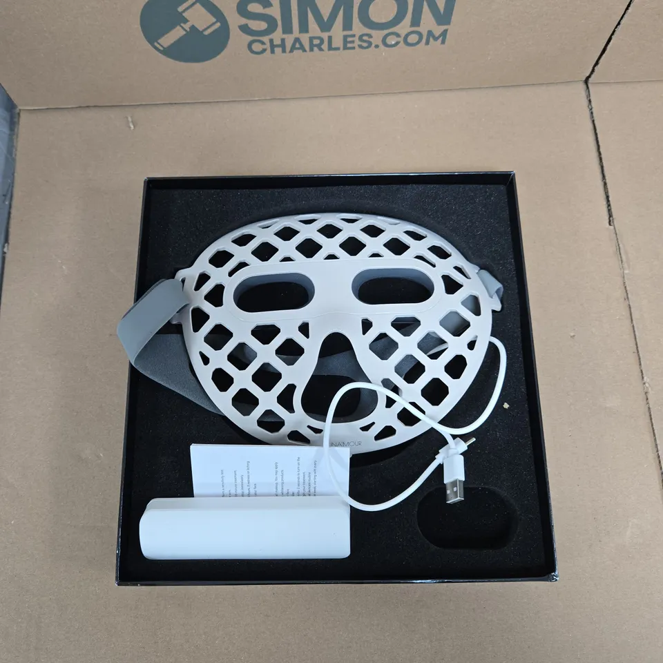 LUNA'MOUR AURALUX ADVANCED+ LED INFRARED FACE MASK – BOXED