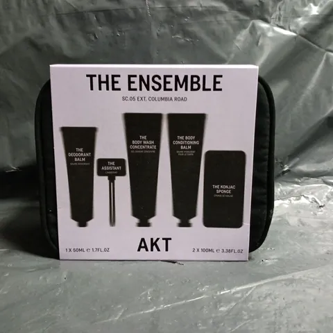 AKT THE ENSEMBLE SC.05 EXT. COLUMBIA ROAD SET