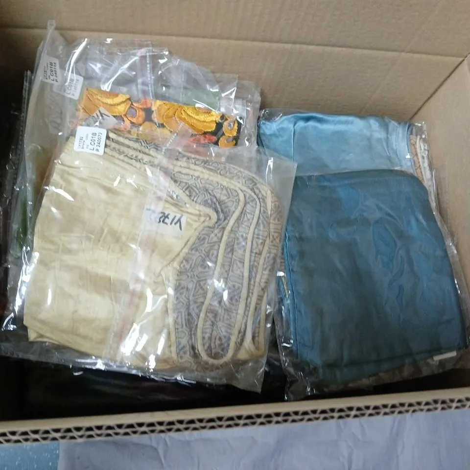 BOX OF APPROXIMATELY 15 ASSORTED HOME FABRIC ITEMS