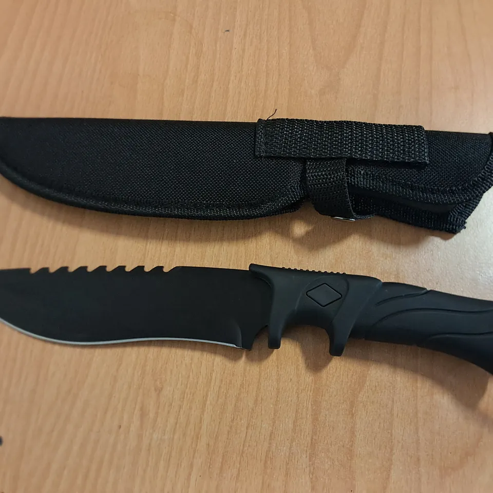 ALL BLACK 6" HUNTING KNIFE WITH RUBBER HANDLE 