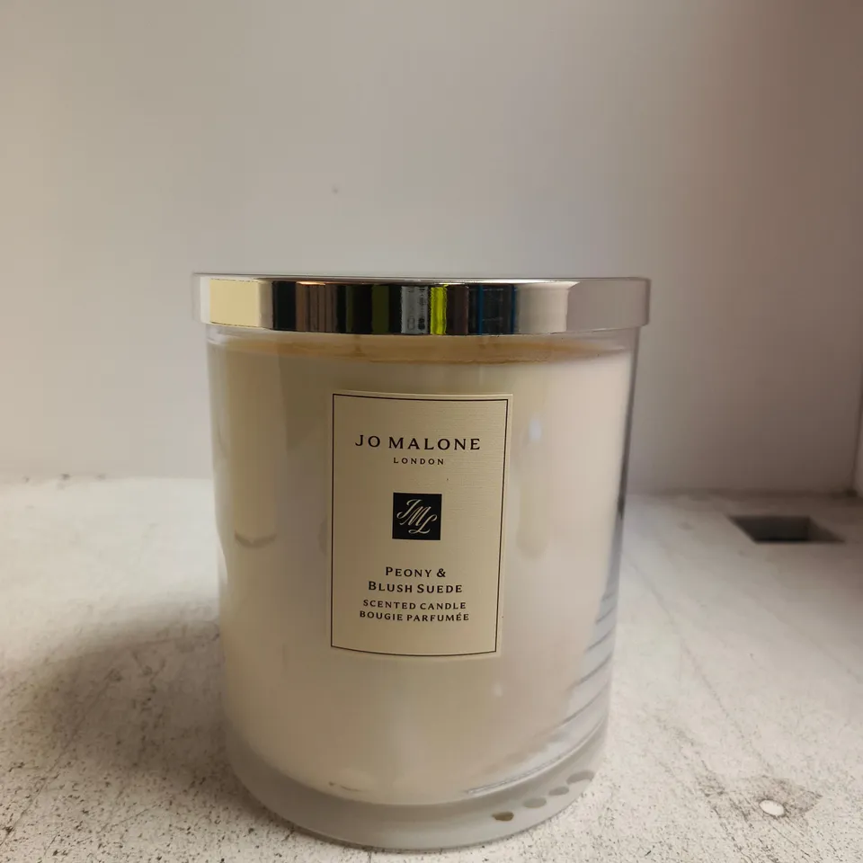 JO MALONE LONDON PEONY & BLUSH SUEDE SCENTED CANDLE – BOXED