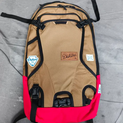 DAKINE HELI 12 BACKPACK IN SALTED CARAMEL BROWN 