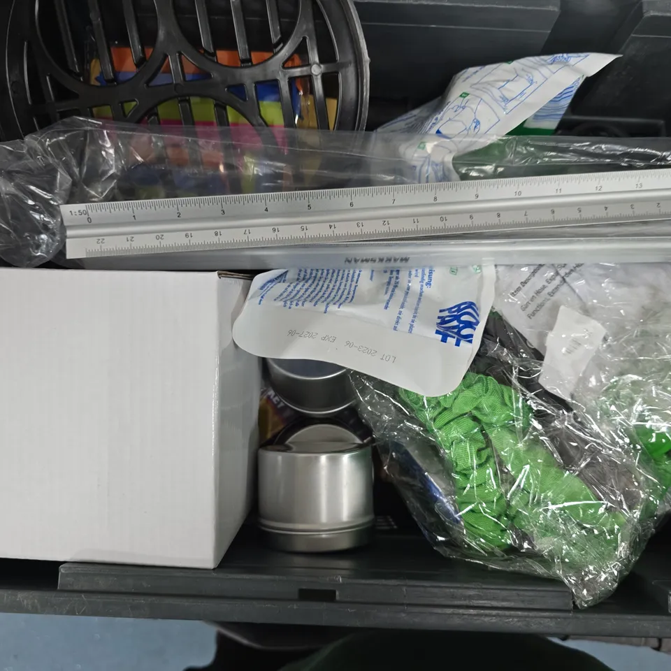 BOX OF ASSORTED ITEMS TO INCLUDE POTATO PEELER - CANDLE MAKE KIT - TOOLS 