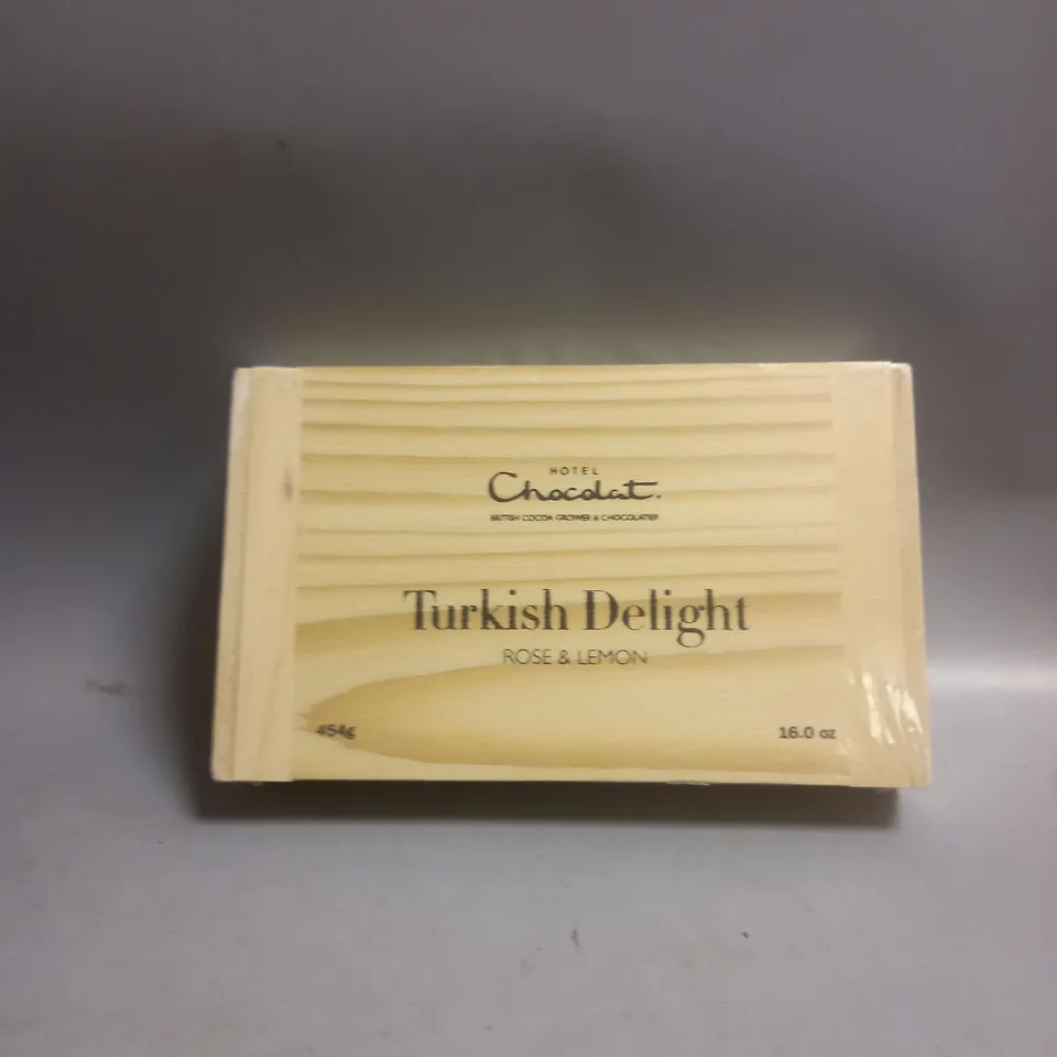 SEALED HOTEL CHOCOLAT TURKISH DELIGHT IN ROSE & LEMON 454G