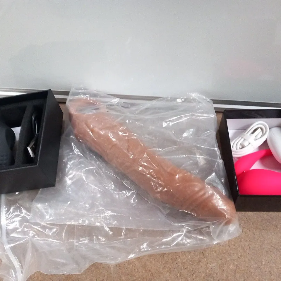 APPROXIMATELY 10 ASSORTED UNBRANDED SEX TOYS