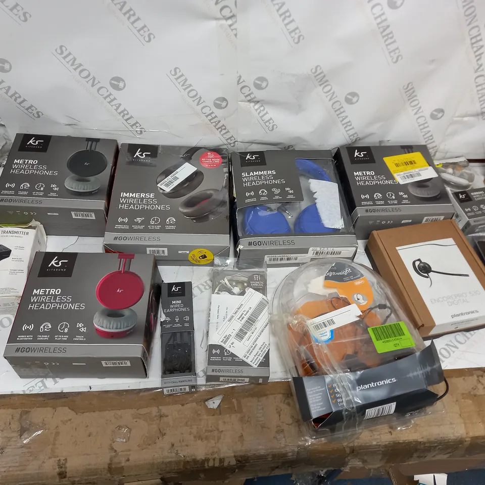 APPROXIMATELY 12 ELECTRICAL GOODS TO INCLUDE HEADPHONES, HEADSETS, AND EARBUDS ETC.