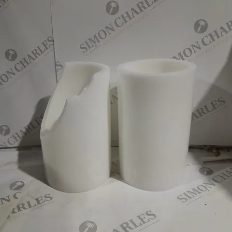 PAIR OF PRE-LIT LED CANDLES