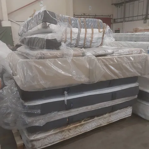 PALLET OF ASSORTED MATTRESSES, DIVAN BASES AND HEADBOARDS 