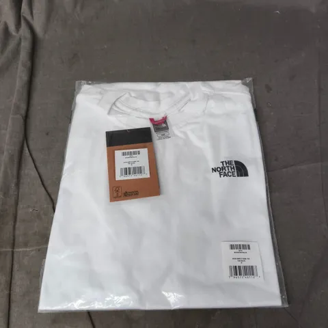 THE NORTH FACE SIMPLE DOME TEE – WHITE – SIZE M